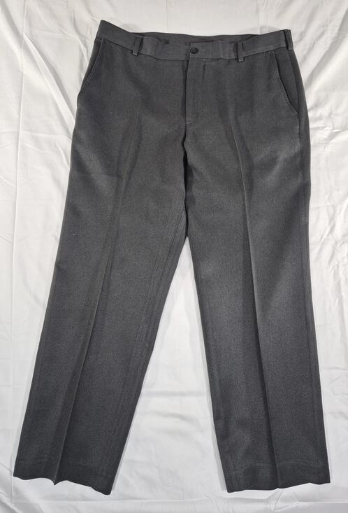 Van Heusen Other - Van Heusen Traveler Mens Charcoal Gray Dress Pants Classic Fit 34x30 Flat Front